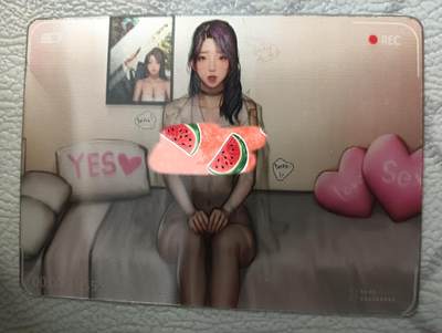 花开卡拍第37期（9月7号周日截拍，品控勿拍!!!拍品不寄存，运费5元，自制卡难免瑕疵，可能存在轻微撞角爆边等出厂瑕疵，品控介意勿拍！） - 韩漫卡牌 光栅变换艺术卡 OL小姐姐 