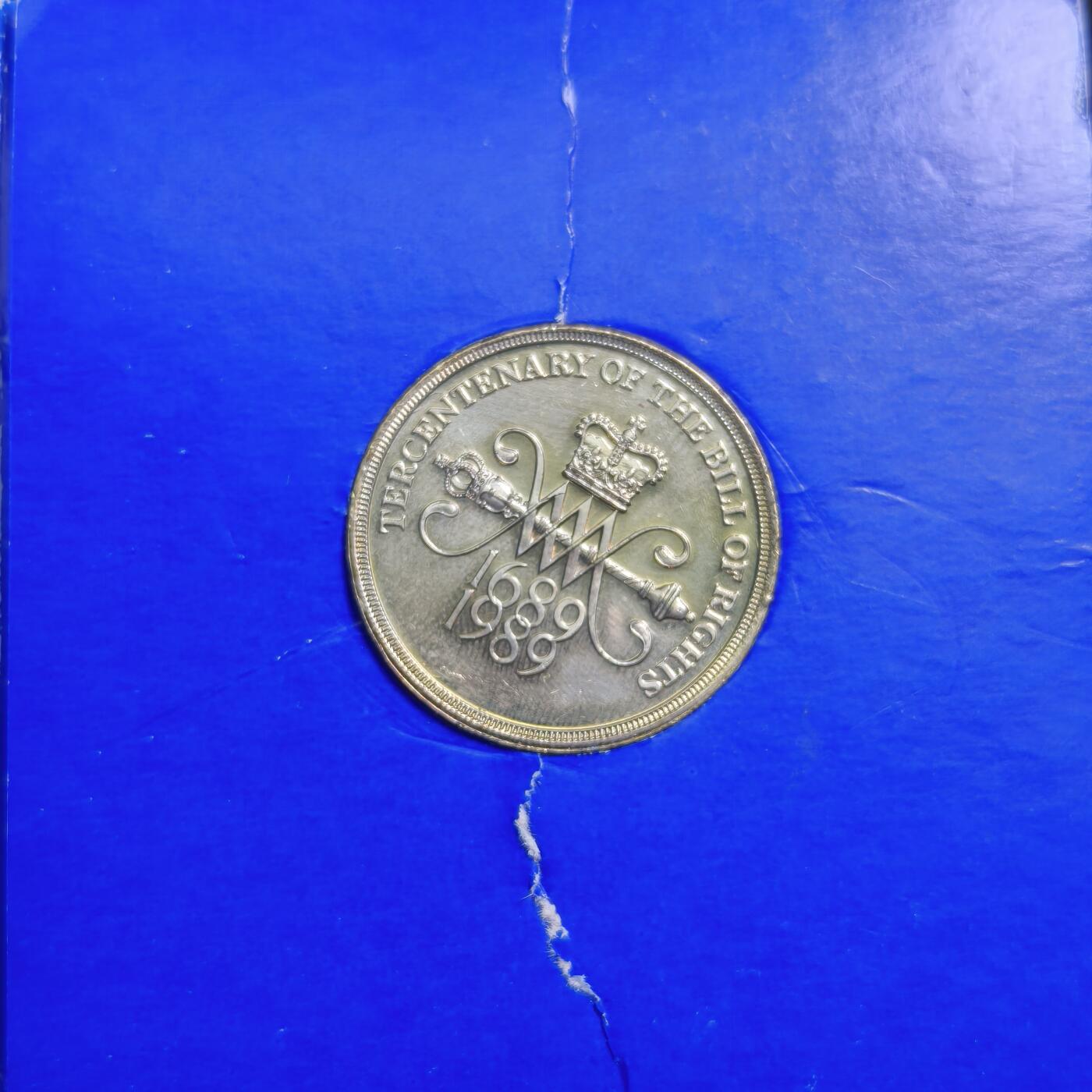 【铜匠收藏】★第125加场★精品币章场，200包邮，不满200.支付运费5元。《接受代拍 代送NGC评级》 英国 1989年 权利法案300周年 2磅纪念币