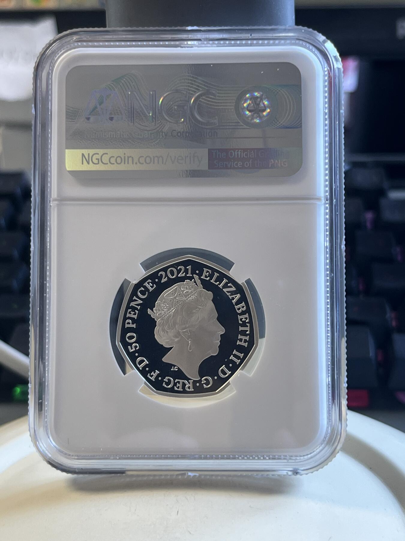 第173期拍卖【长期征集拍品】 英国2021年发行雪人50便士彩色纪念银币NGC-PF70首原盒证书，925银，8克，发行7000枚