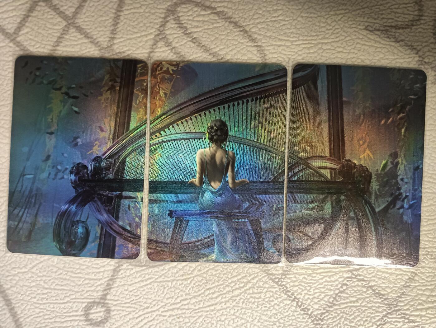 花开卡拍第37期（9月7号周日截拍，品控勿拍!!!拍品不寄存，运费5元，自制卡难免瑕疵，可能存在轻微撞角爆边等出厂瑕疵，品控介意勿拍！） 鬼刀系列卡牌 深海琴声三拼图 折光彩闪 色彩超级高级