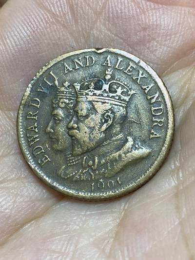 2025年第八十七场(总第一百一十三场）外国好品散币(免佣金) 英国🇬🇧1902年纪念铜章(爱德华七世和亚历山德拉王后加冕黄铜纪念章)