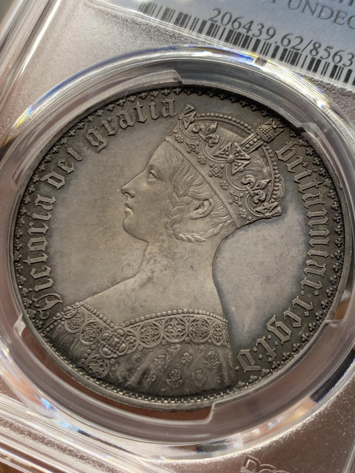 《竞宝斋》第416场 周日，周一，2场连拍 （全场包邮） 英国最美钱币 PCGS PR62 英国 1847年 1克朗 哥特克朗 老欧洲铁灰包浆 有trueview美图