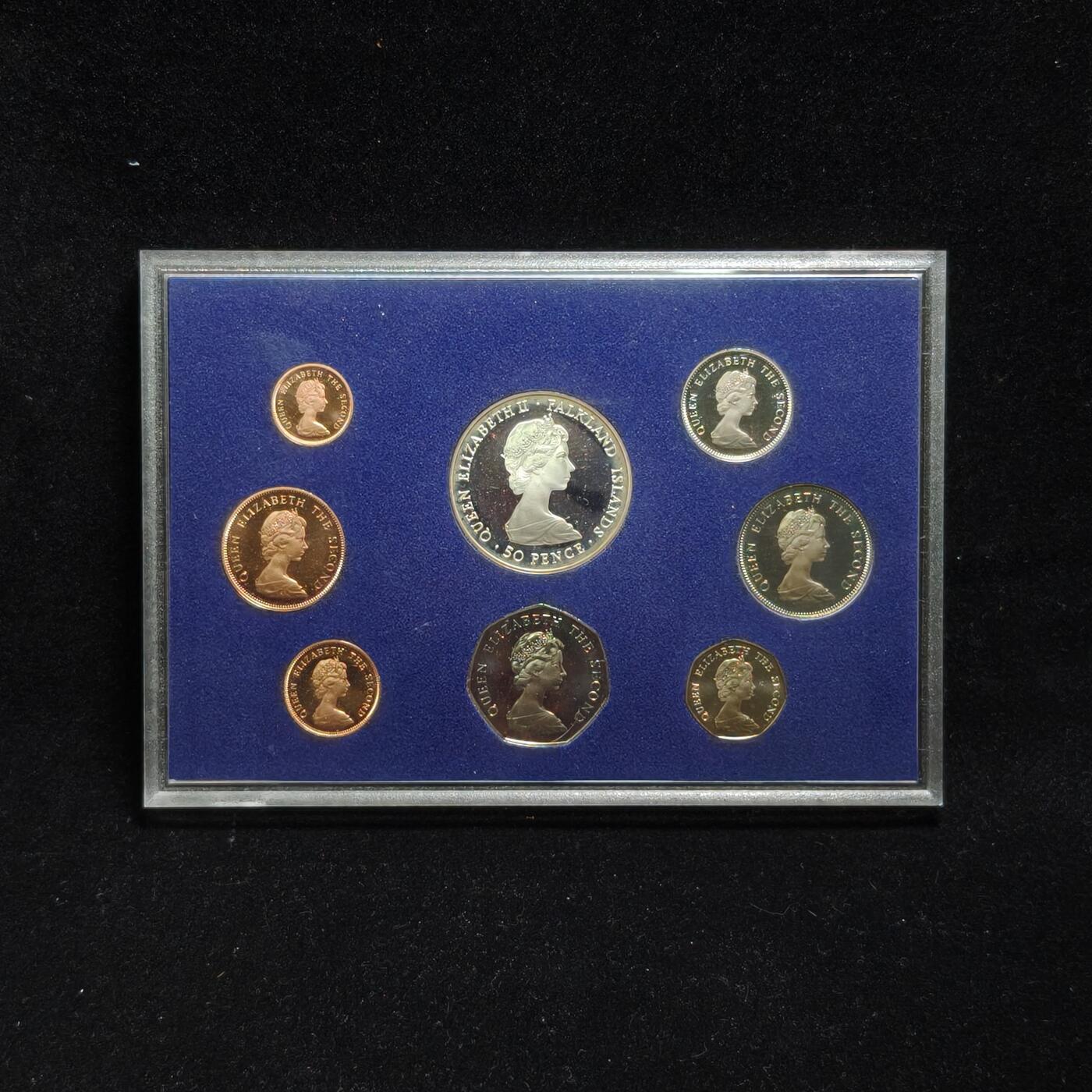 【铜匠收藏】★第125加场★精品币章场，200包邮，不满200.支付运费5元。《接受代拍 代送NGC评级》 福克兰 1982年 精制套币 原盒proof  共8枚 含一枚克朗银币