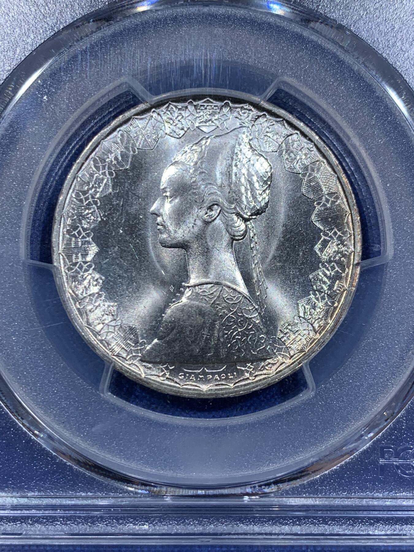 《竞宝斋》第416场 周日，周一，2场连拍 （全场包邮） PCGS MS66 意大利 1967年 帆船少女 500里拉 银币
