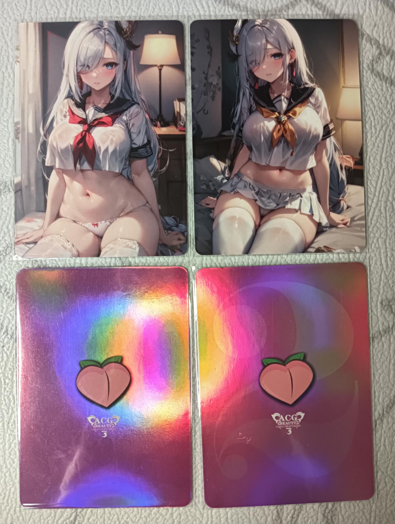 花开卡拍第37期（9月7号周日截拍，品控勿拍!!!拍品不寄存，运费5元，自制卡难免瑕疵，可能存在轻微撞角爆边等出厂瑕疵，品控介意勿拍！） 卡匠卡牌 卡头蜜桃2张 卡背是ACG1-6和7-12 私房小姐姐2张