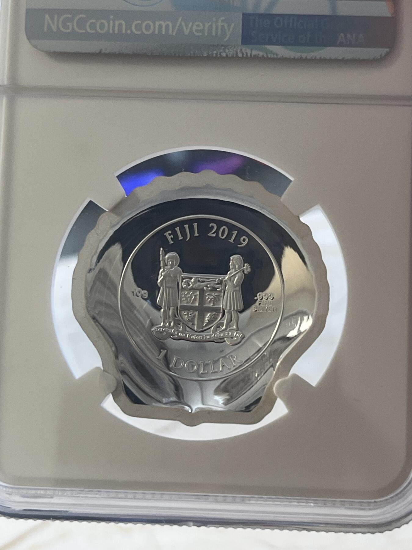 第173期拍卖【长期征集拍品】 斐济i2019年贝壳异形10克纪念银币NGC-PF70首原盒证书，10克，999银，发行10000枚