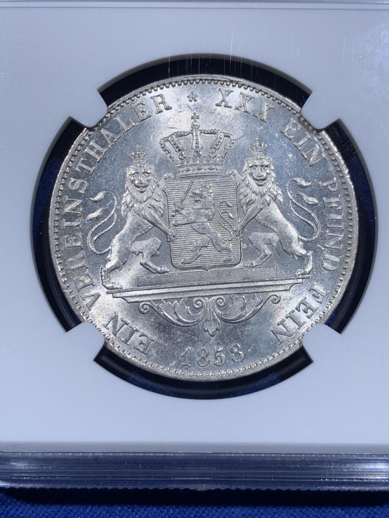 《竞宝斋》第416场 周日，周一，2场连拍 （全场包邮） NGC UNC 德国 1858 黑森·达姆施塔特双狮盾徽1泰勒 小邦中的难点之一 双狮高点异常出彩 感觉可以养养再试试