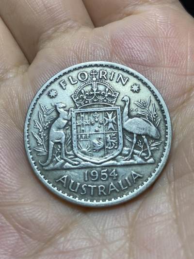 2025年第八十七场(总第一百一十三场）外国好品散币(免佣金) 稀年–澳大利亚🇦🇺1954年1弗洛林银币(伊丽莎白二世青年桂冠，第一版关门年仅发行2年，500银)