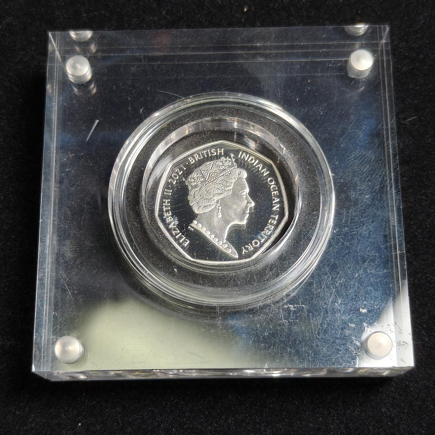 【铜匠收藏】★第125加场★精品币章场，200包邮，不满200.支付运费5元。《接受代拍 代送NGC评级》 英属印度洋领地 2021年 50便士 精致银币