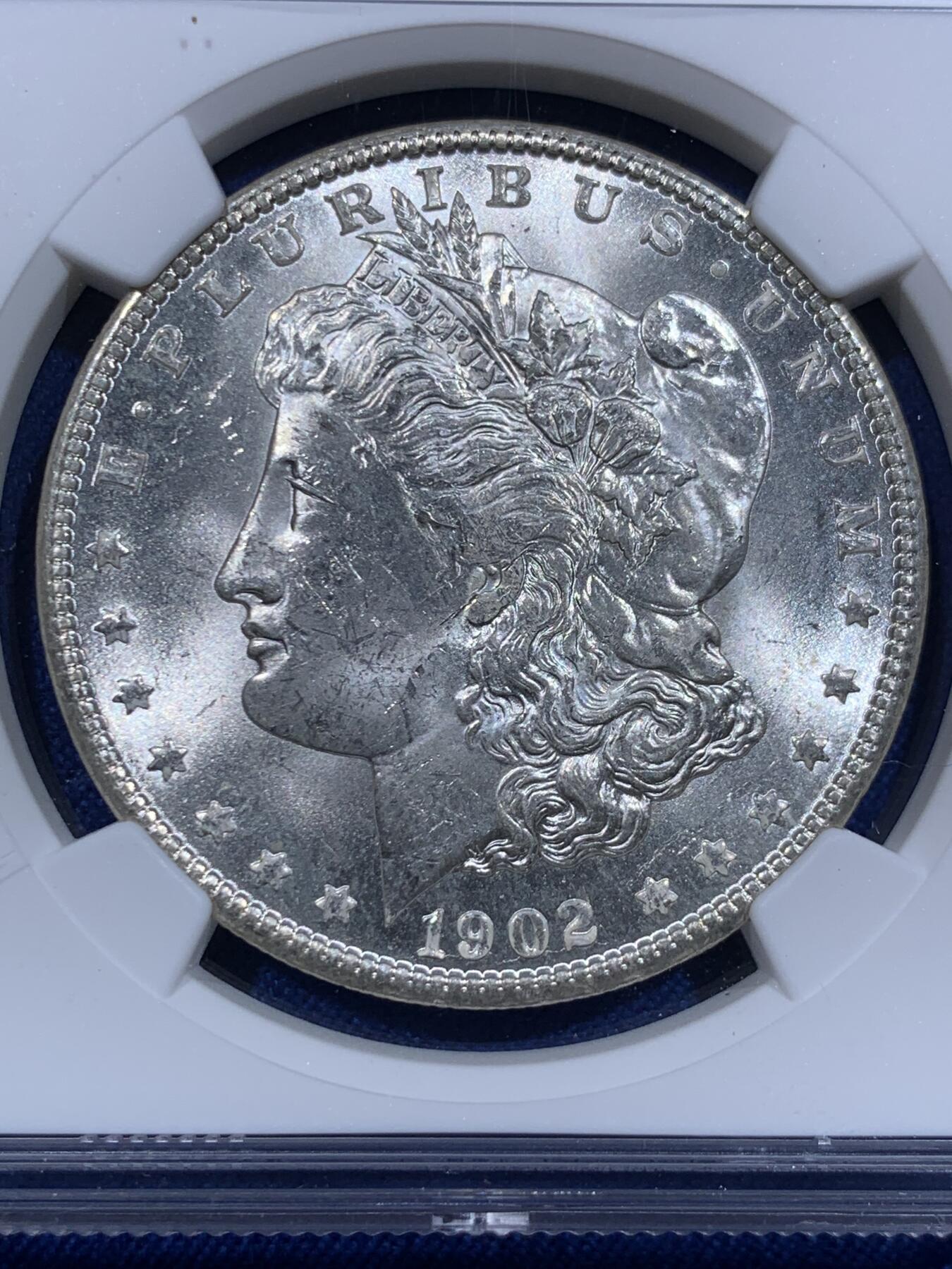 《竞宝斋》第416场 周日，周一，2场连拍 （全场包邮） NGC MS63 美国1902年O版摩根银币，币面干净利落，转光好