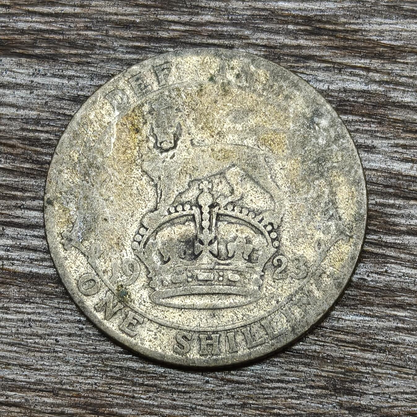 【铜匠收藏】★第130加场★精品币章场，200包邮，不满200.支付运费5元。《接受代拍 代送NGC评级》 英国 1923年 1先令 银币