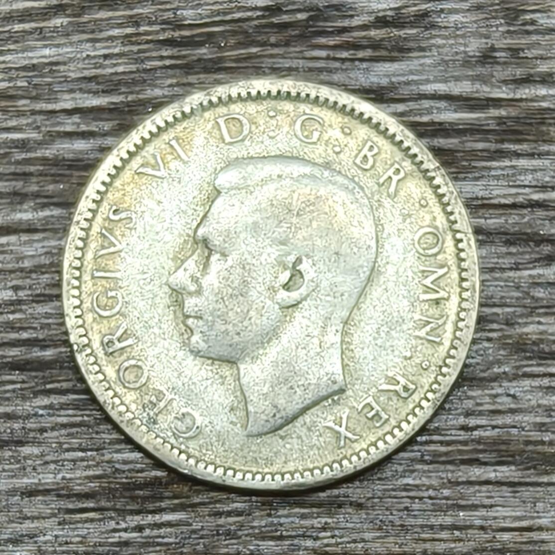 【铜匠收藏】★第130加场★精品币章场，200包邮，不满200.支付运费5元。《接受代拍 代送NGC评级》 英国 1942年 6便士 乔治六世 银币