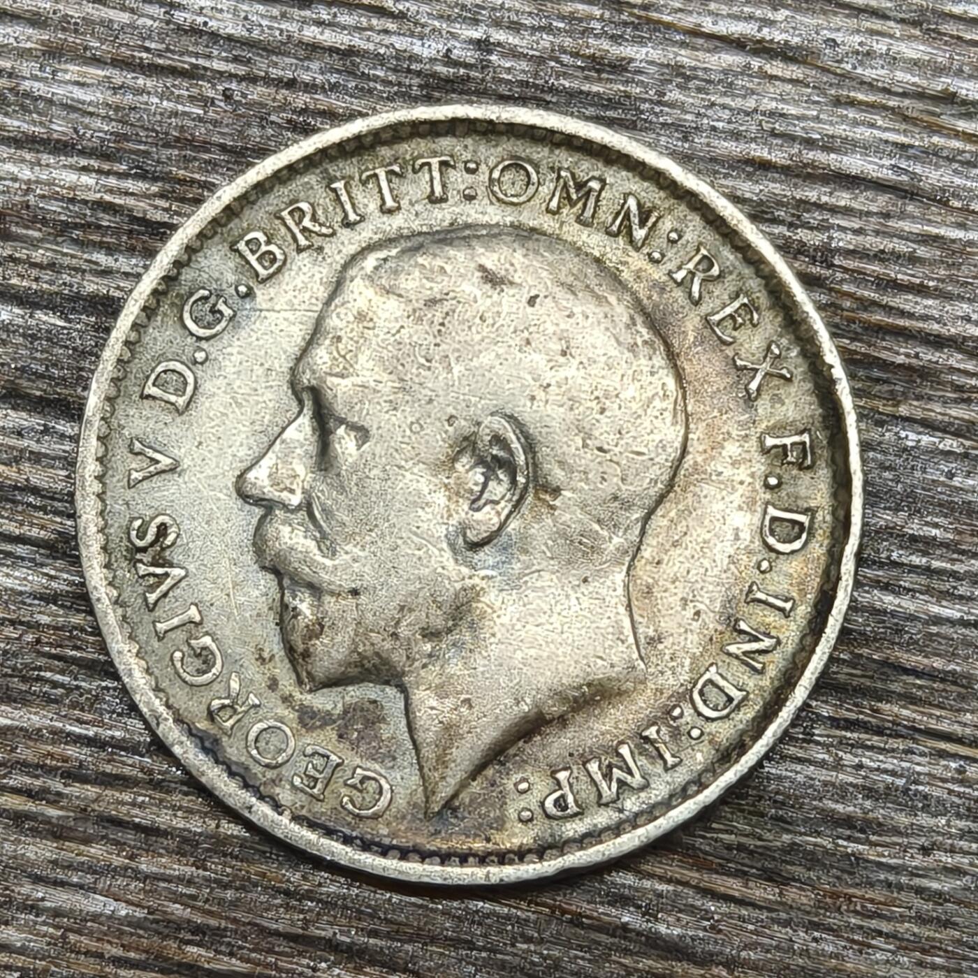 【铜匠收藏】★第130加场★精品币章场，200包邮，不满200.支付运费5元。《接受代拍 代送NGC评级》 英国 1913年 乔治五世 3便士 银币