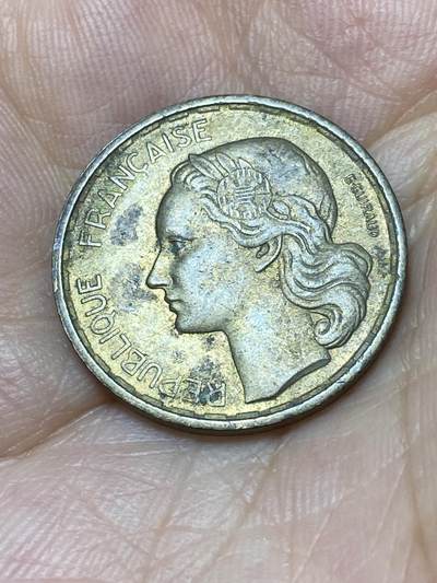 2025年第八十七场(总第一百一十三场）外国好品散币(免佣金) 法国🇫🇷1950年20法郎(人像后单排字版，4 plumes–4羽，B标博蒙莱罗热造)