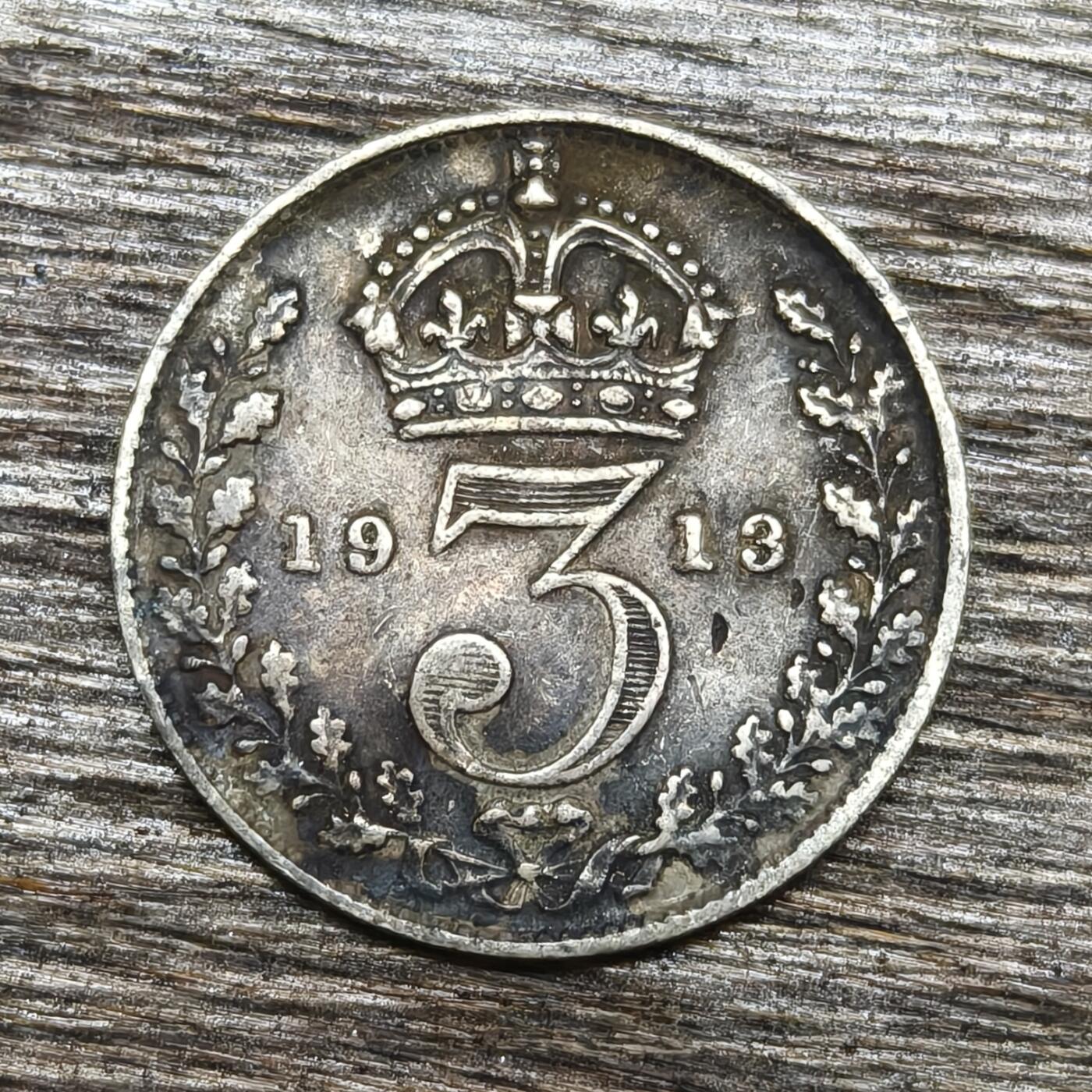 【铜匠收藏】★第130加场★精品币章场，200包邮，不满200.支付运费5元。《接受代拍 代送NGC评级》 英国 1913年 乔治五世 3便士 银币