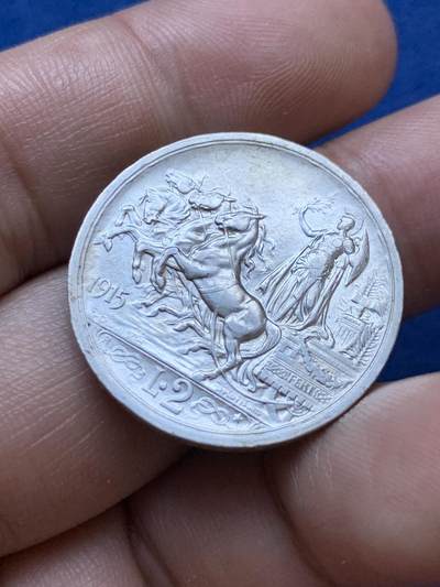 《竞宝斋》第417场 周日，周一，2场连拍 （全场包邮） 意大利 1915年 马车 2里拉银币