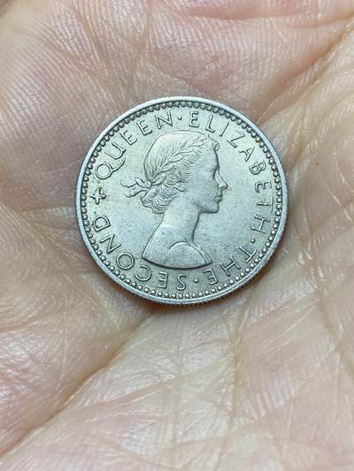 2025年第八十七场(总第一百一十三场）外国好品散币(免佣金) 新西兰🇳🇿1961年6便士(伊丽莎白二世青年桂冠，第二版)