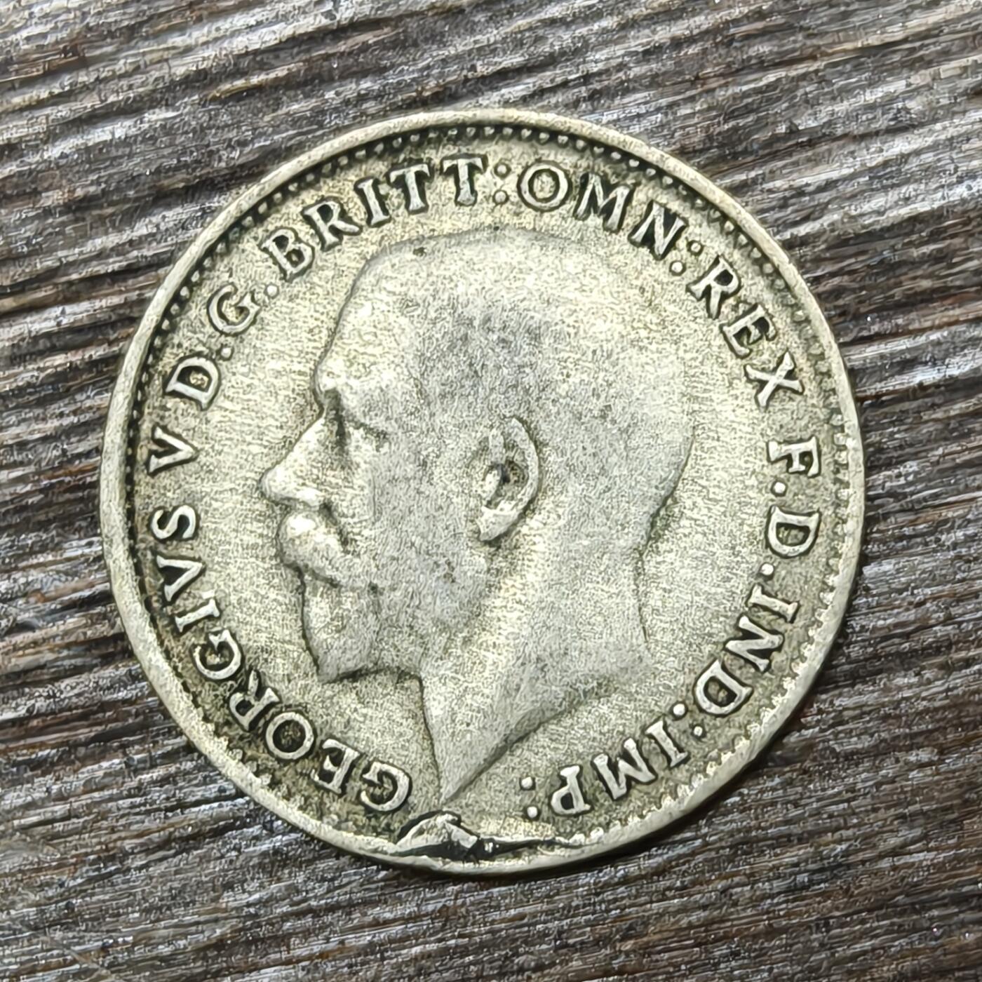 【铜匠收藏】★第130加场★精品币章场，200包邮，不满200.支付运费5元。《接受代拍 代送NGC评级》 英国 1921年 乔治五世 3便士 银币