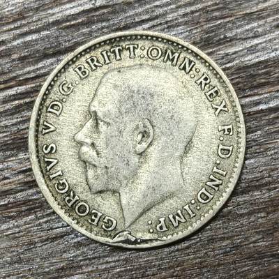 【铜匠收藏】★第130加场★精品币章场，200包邮，不满200.支付运费5元。《接受代拍 代送NGC评级》 - 英国 1921年 乔治五世 3便士 银币