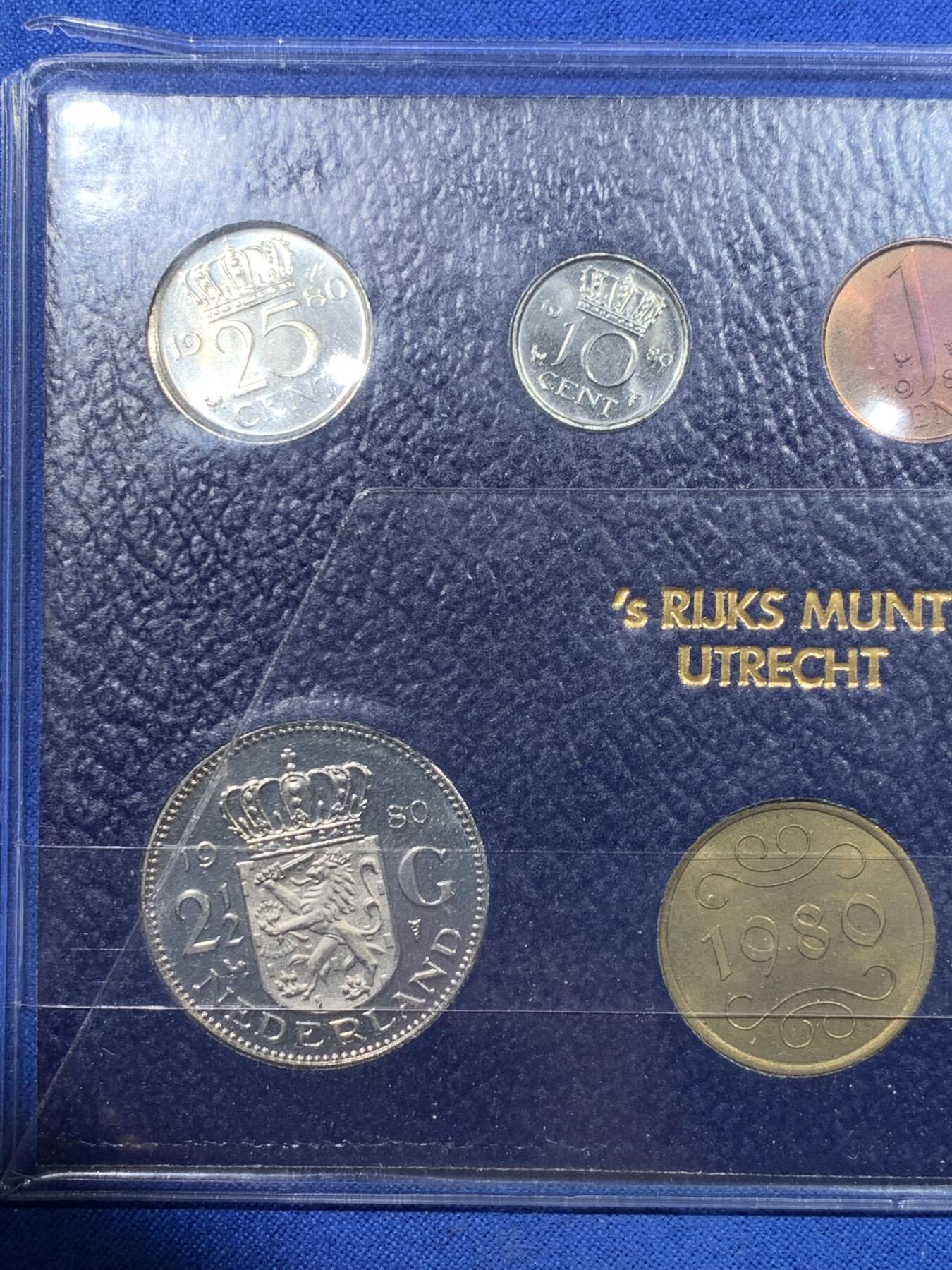 《竞宝斋》第417场 周日，周一，2场连拍 （全场包邮） 荷兰1980年七枚装精致套币