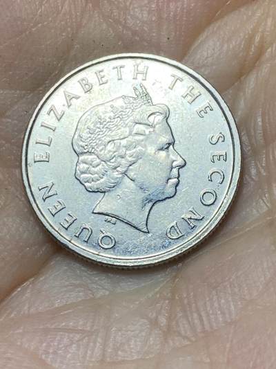 2025年第八十七场(总第一百一十三场）外国好品散币(免佣金) 东加勒比2004年10分(伊丽莎白二世老年版，铜镍材质无磁版)