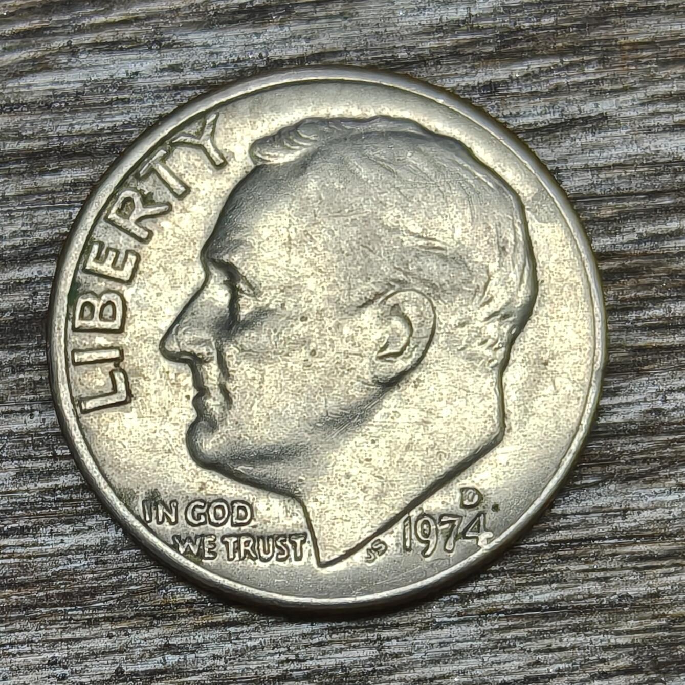 【铜匠收藏】★第130加场★精品币章场，200包邮，不满200.支付运费5元。《接受代拍 代送NGC评级》 美国 1974年 10分 罗斯福 银币