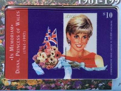 《竞宝斋》第417场 周日，周一，2场连拍 （全场包邮） 圭亚那1997年戴安娜王妃追悼纪念邮卡封。英伦玫瑰，风中之烛意外熄灭。非常少见的设计，封入一枚圭亚那十元国际电话卡，也无法拨通冥国号码。