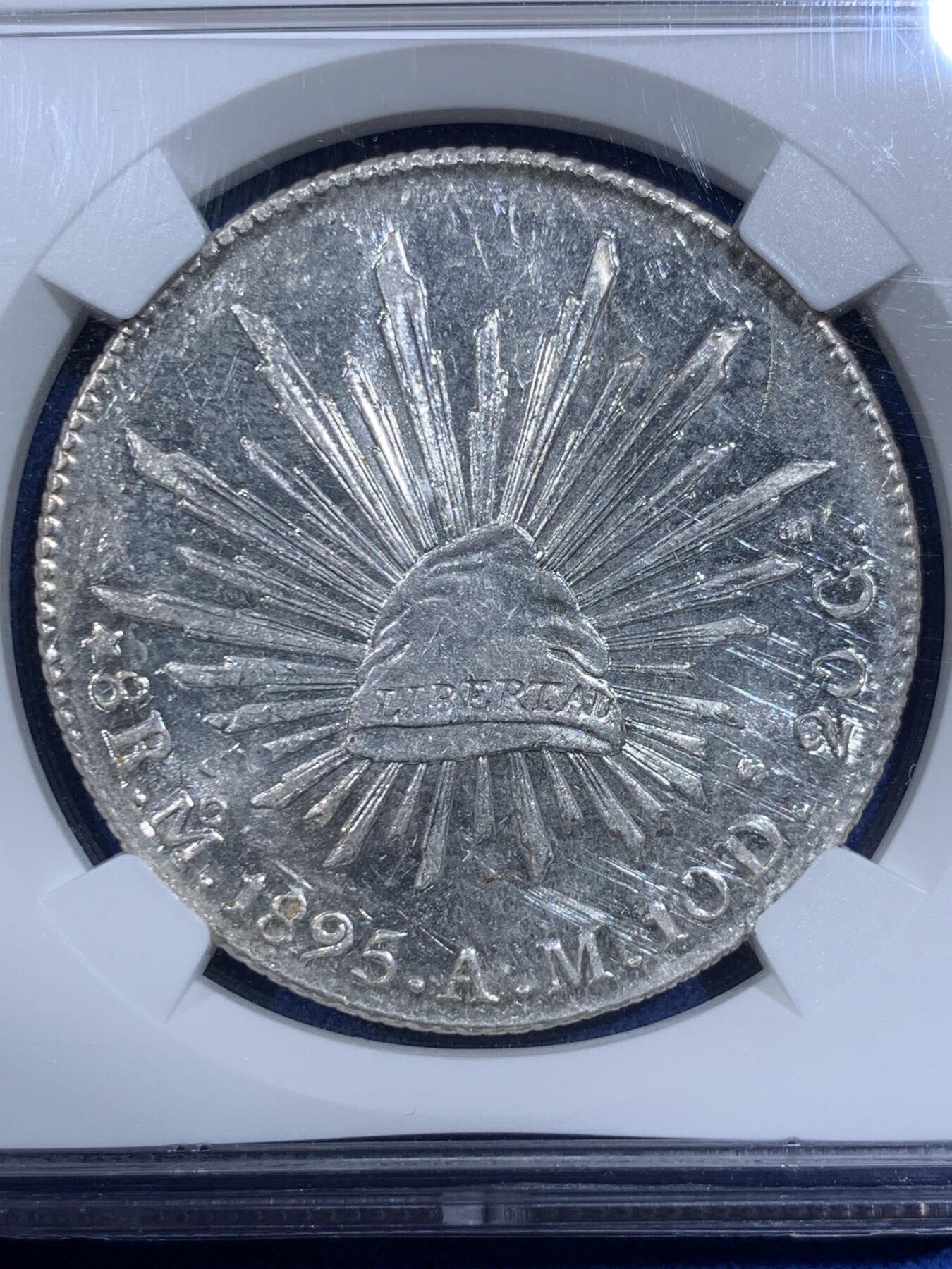 《竞宝斋》第417场 周日，周一，2场连拍 （全场包邮） NGC MS61 墨西哥 1895年 花边鹰洋 MO AM 8瑞尔 银币 这枚底板干净光度十足 适合喜欢银光的朋友收藏 低评