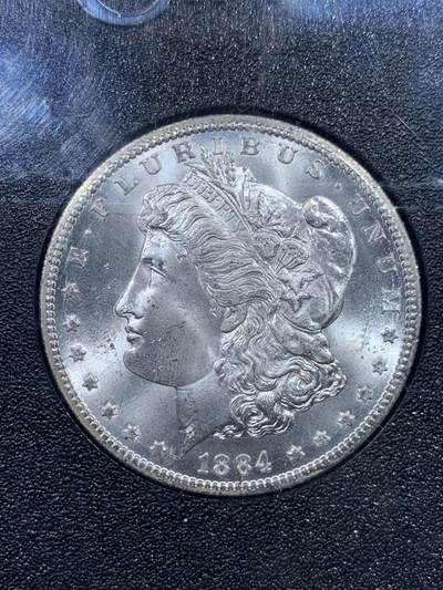 《竞宝斋》第417场 周日，周一，2场连拍 （全场包邮） NGC MS65 美国 1884-CC 摩根银币 GSA 大封装 麦稀奇首见高分1884卡森厂大封装版本 收藏好物