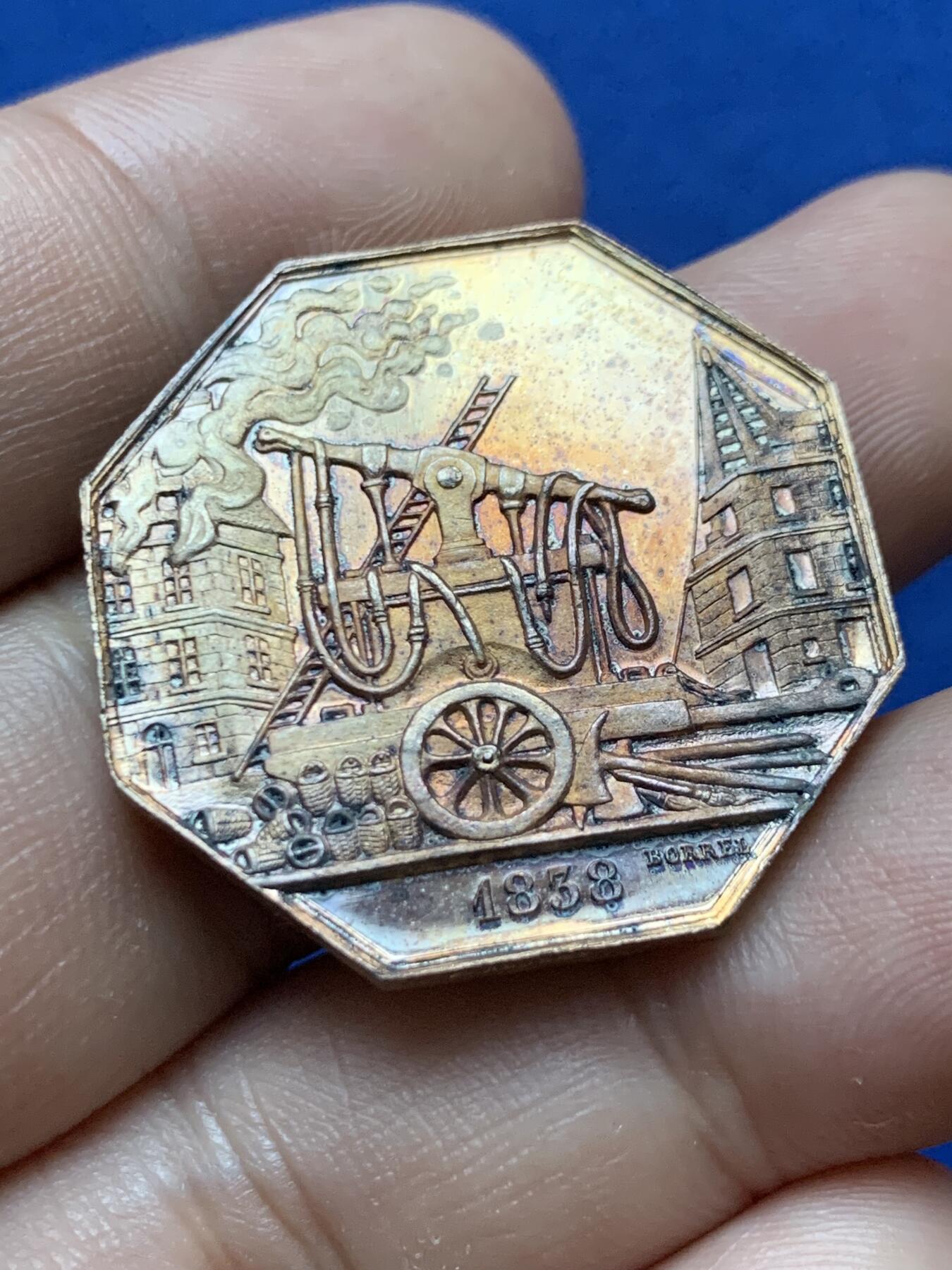 《竞宝斋》第417场 周日，周一，2场连拍 （全场包邮） 维也纳双服务供应商和下级供应商消防互助八角银质代币，30.5MM，12.8克，手指边铭