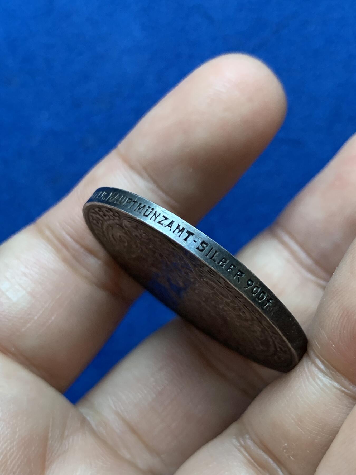 《竞宝斋》第417场 周日，周一，2场连拍 （全场包邮） 德国魏玛时期1847-1927兴登堡80大寿5马克纪念银章 900银 24.8克 36mm