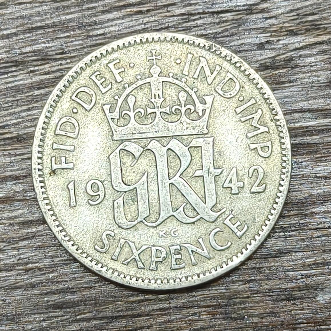 【铜匠收藏】★第130加场★精品币章场，200包邮，不满200.支付运费5元。《接受代拍 代送NGC评级》 英国 1942年 6便士 乔治六世 银币