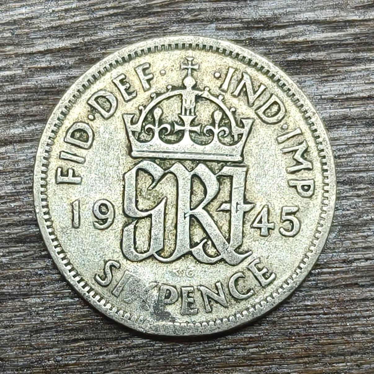 【铜匠收藏】★第130加场★精品币章场，200包邮，不满200.支付运费5元。《接受代拍 代送NGC评级》 英国 1945年 6便士 乔治六世 银币