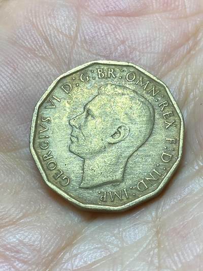 2025年第八十七场(总第一百一十三场）外国好品散币(免佣金) 英国🇬🇧1945年3便士(乔治六世第一版)