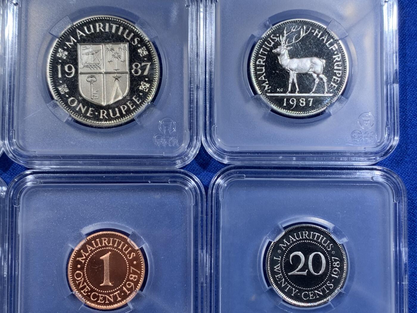 《竞宝斋》第417场 周日，周一，2场连拍 （全场包邮） 六枚一组 1987年毛里求斯精制套币 好品 细节见图