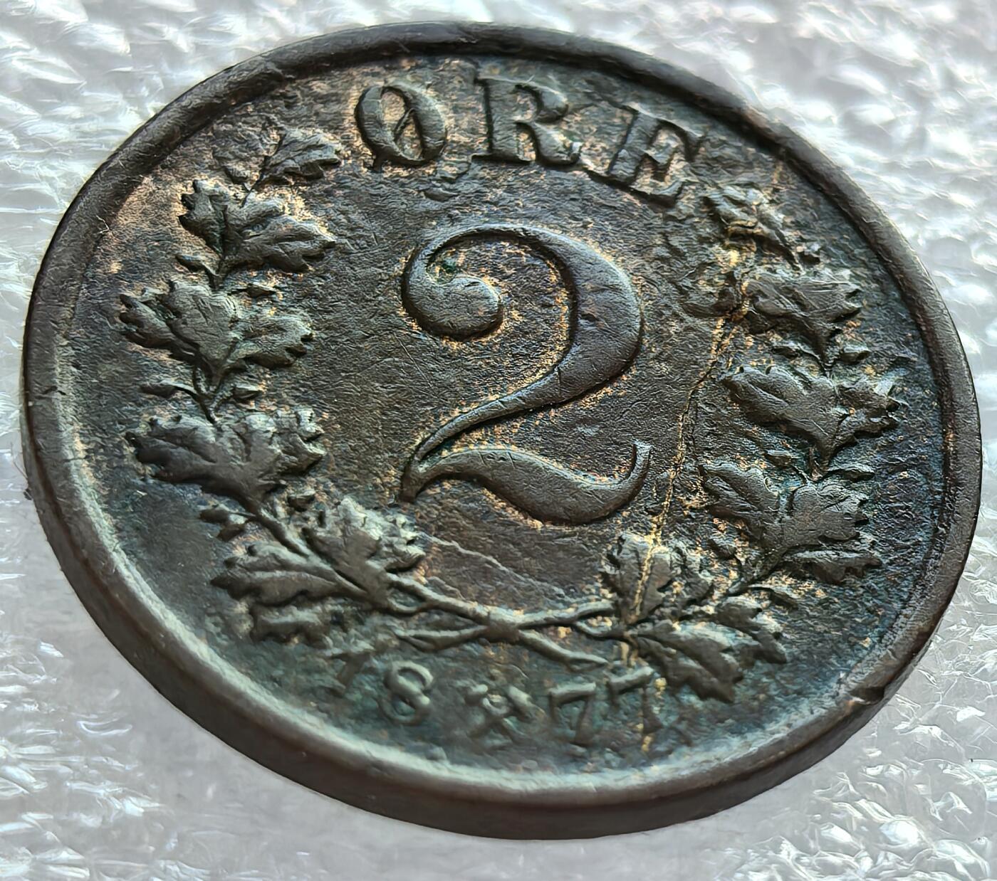 外国优质老铜币纪念币银币专场，周六晚上九点倒数截拍，满百包邮，周日发货,可寄存半年，喜欢朋友微信扫描二维码可直接参拍 待标题