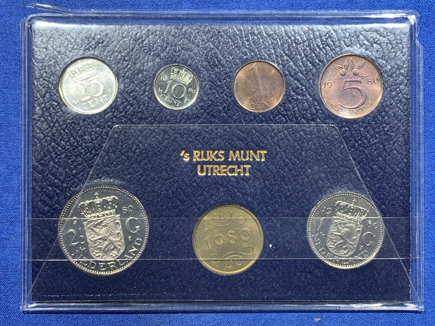 《竞宝斋》第417场 周日，周一，2场连拍 （全场包邮） 荷兰1980年七枚装精致套币