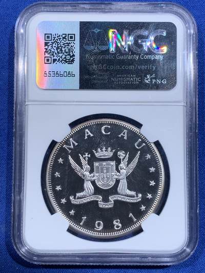 《竞宝斋》第417场 周日，周一，2场连拍 （全场包邮） NGC PF67UC 1981年中国澳门生肖鸡100元精制银币，直径38mm，重28.28g，925银，发行1000枚。PROOF精制币，币面清爽干净又漂亮，状态极佳，低评。