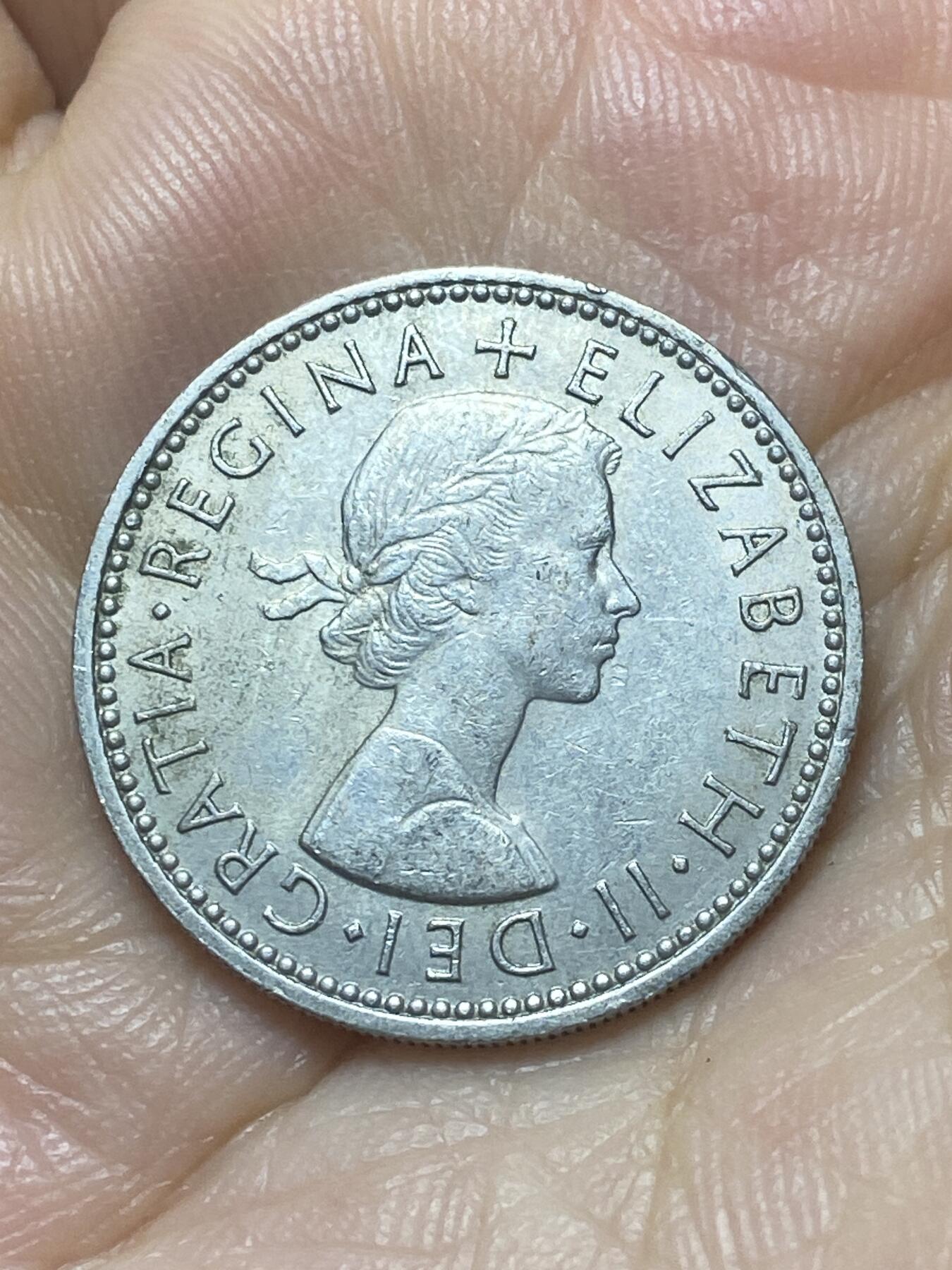 2025年第八十八场(总第一百一十四场）外国好品散币(免佣金) 英国🇬🇧1965年1先令(伊丽莎白二世青年桂冠第二版，英格兰盾徽版)