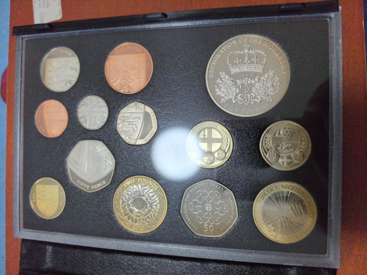 长老汇蛇年精选第四十三场拍卖 2010英国精制币13枚，盒证全