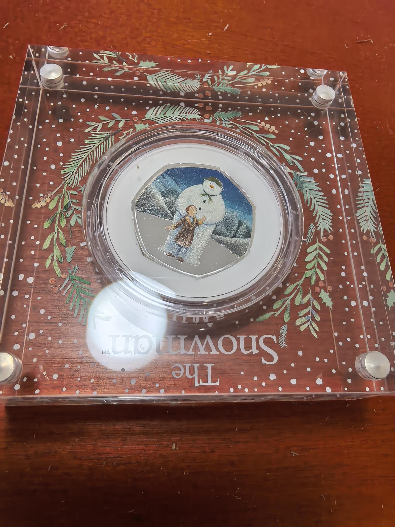 长老汇蛇年精选第四十三场拍卖 2019英国大白50便士彩色七边精制银币，8克925银，2.5万枚，盒证全