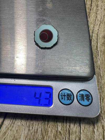 清仓专场，章，钱币，满200包邮，所有订单不寄存 奉替章，银制，4.3g，带盒