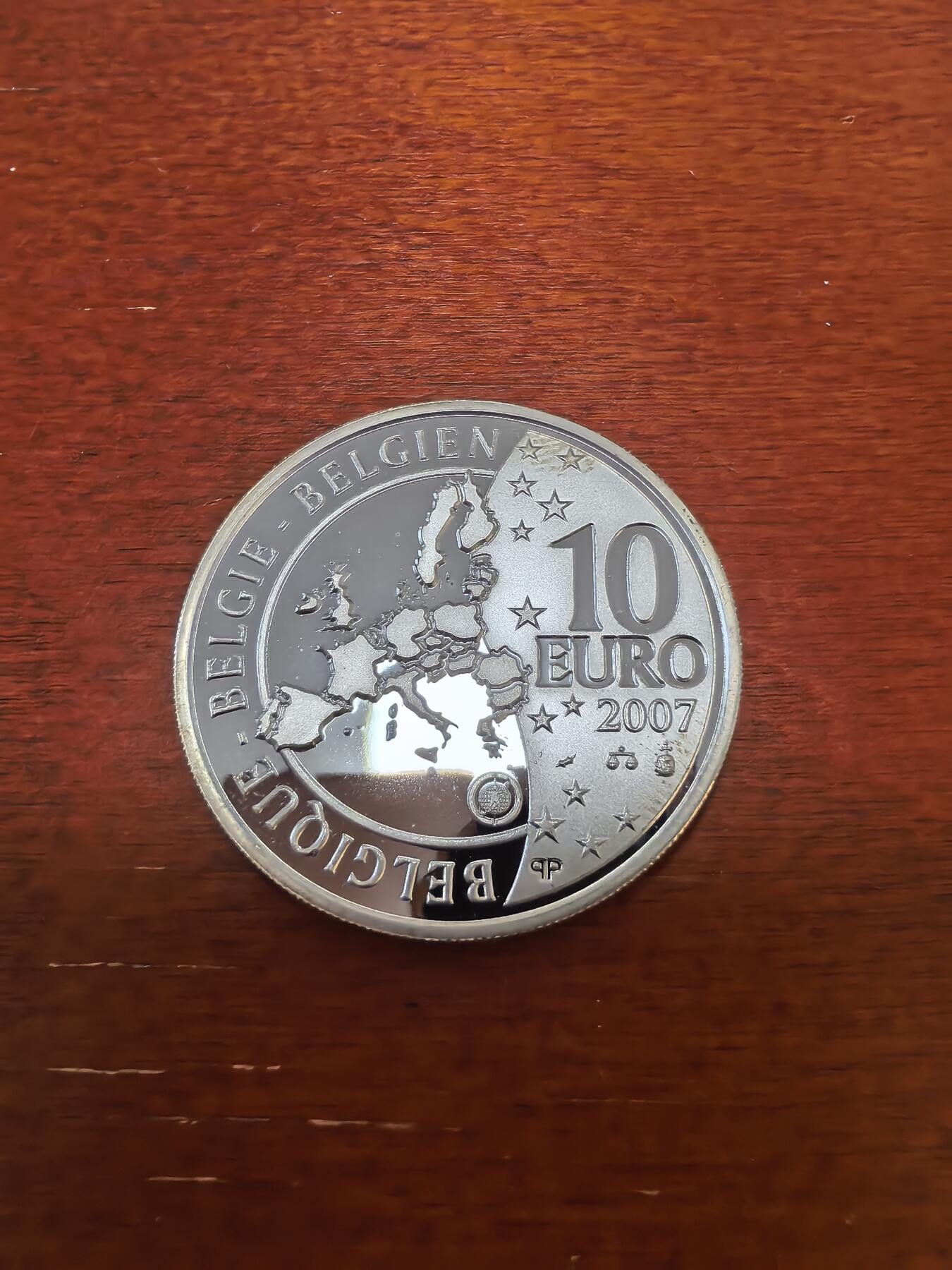 长老汇蛇年精选第四十三场拍卖 2007比利时国际极地年10欧元精制银币，18.87克925银，4万枚，地图改版首年