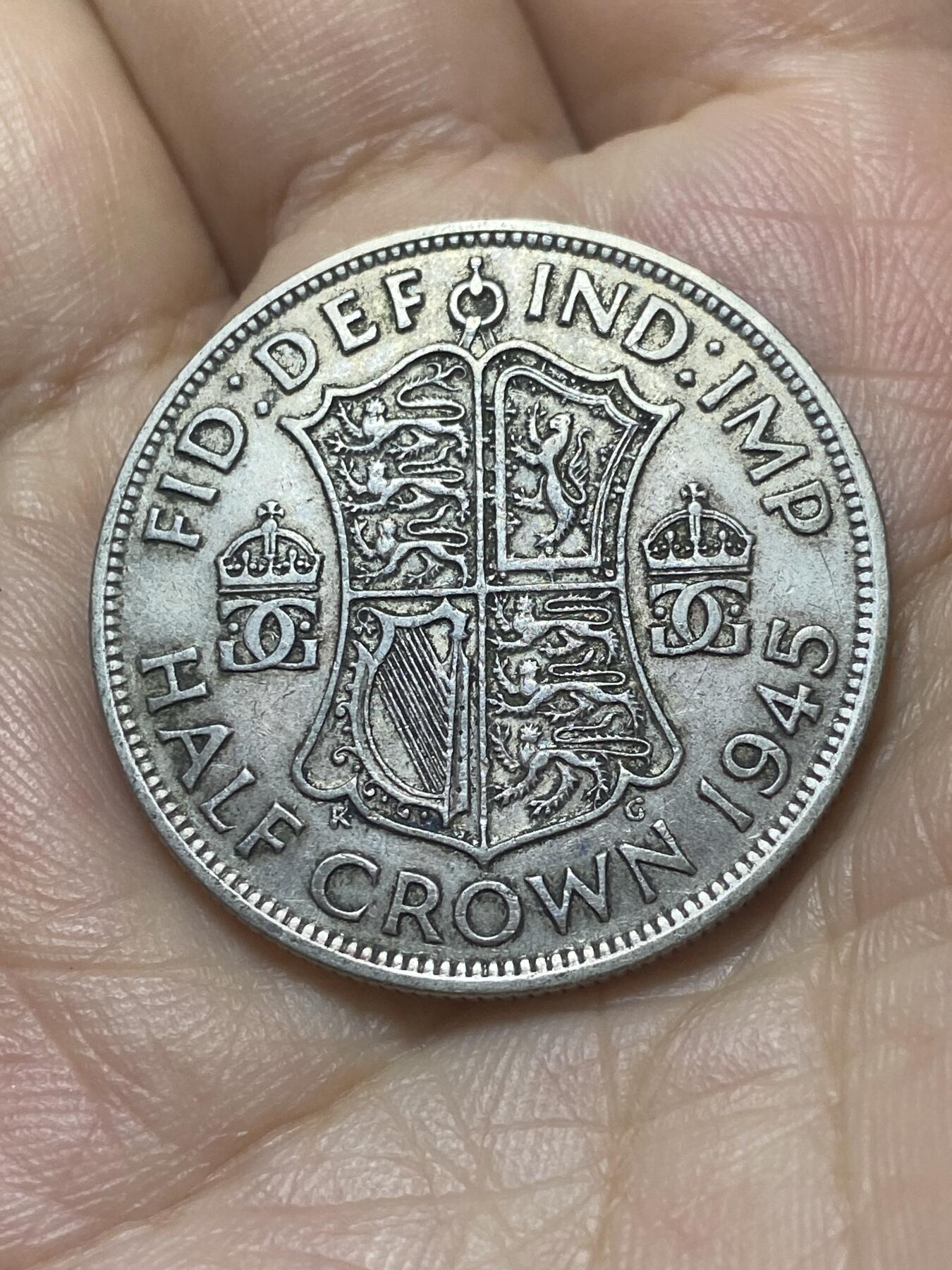 2025年第八十八场(总第一百一十四场）外国好品散币(免佣金) 英国🇬🇧1945年半克朗银币(乔治六世第一版，500银)
