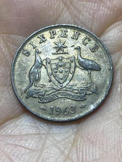 2025年第八十八场(总第一百一十四场）外国好品散币(免佣金) - 澳大利亚🇦🇺1963年6便士银币(伊丽莎白二世青年桂冠，第二版关门年)