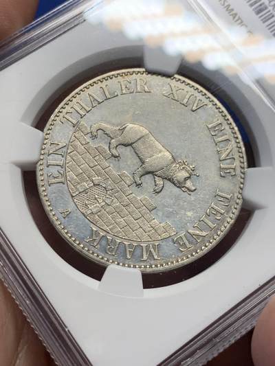 《竞宝斋》第417场 周日，周一，2场连拍 （全场包邮） NGC AU 德国1855年安哈特小熊爬墙1泰勒银币