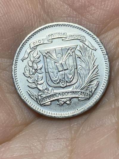 2025年第八十八场(总第一百一十四场）外国好品散币(免佣金) 带光好品–多米尼加共和国🇩🇴1975年10分
