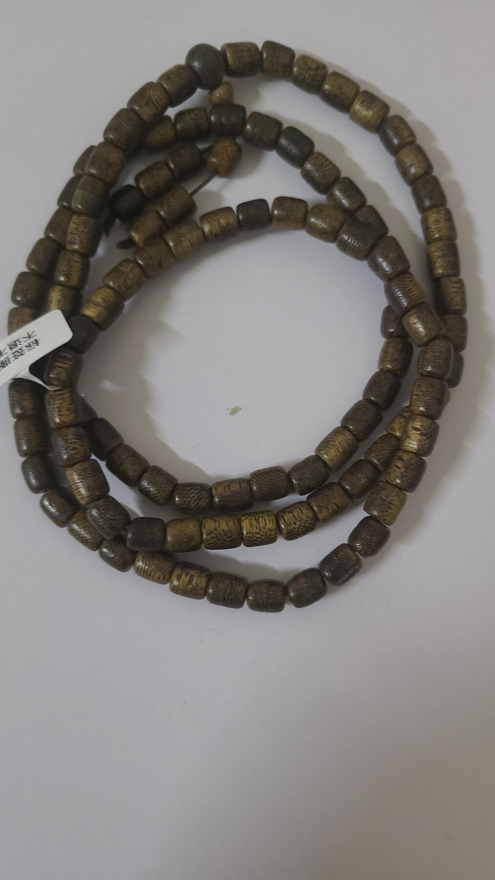 文莱软金丝0.8一百零八颗沉香木