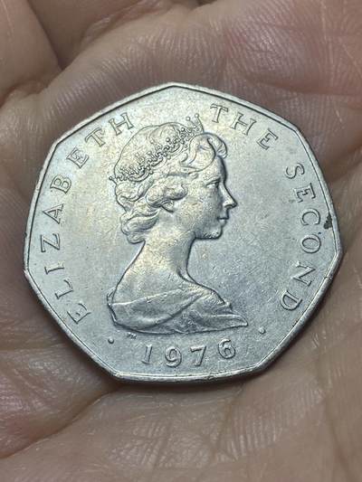2025年第八十八场(总第一百一十四场）外国好品散币(免佣金) 少见–英属马恩岛🇮🇲1976年50便士(十进制第二套流通硬币)
