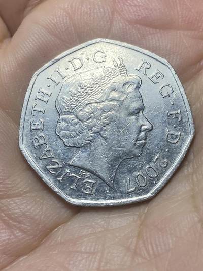 2025年第八十八场(总第一百一十四场）外国好品散币(免佣金) 英国🇬🇧2007年50便士(童子军运动100周年纪念币)